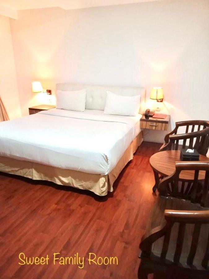 Kasira Residence Peladen Екстериор снимка